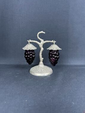 Vintage Purple Glass Hanging Grapes Salt & Pepper Shakers w Stand Raimond Japan